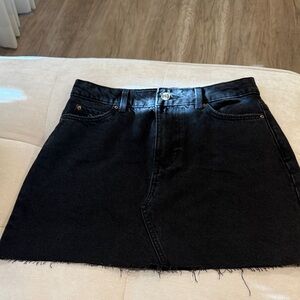 Zara Black A-Line Denim Skirt
